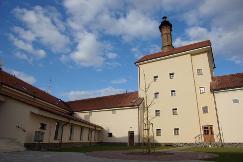 Chateau Krakovany Dış mekan fotoğraf