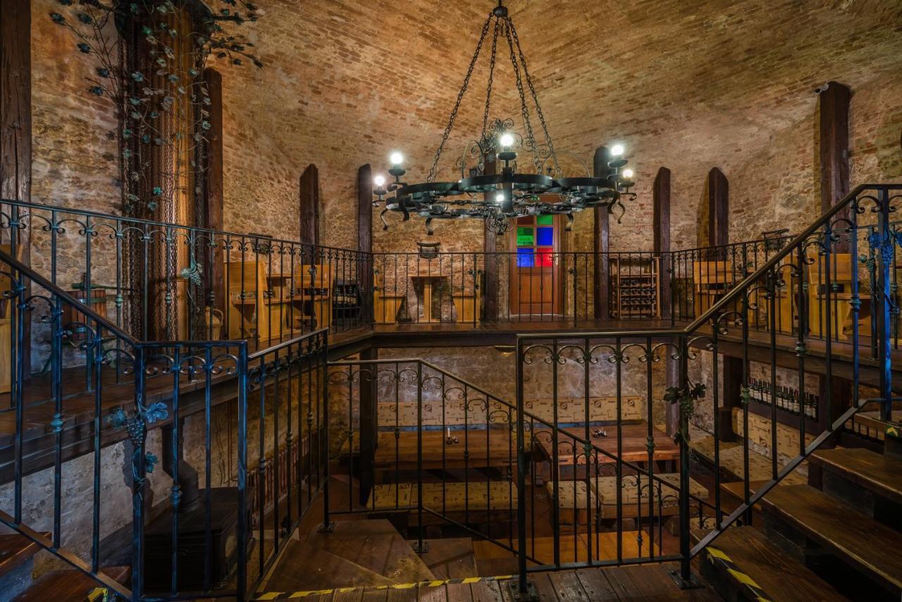 Chateau Krakovany Dış mekan fotoğraf