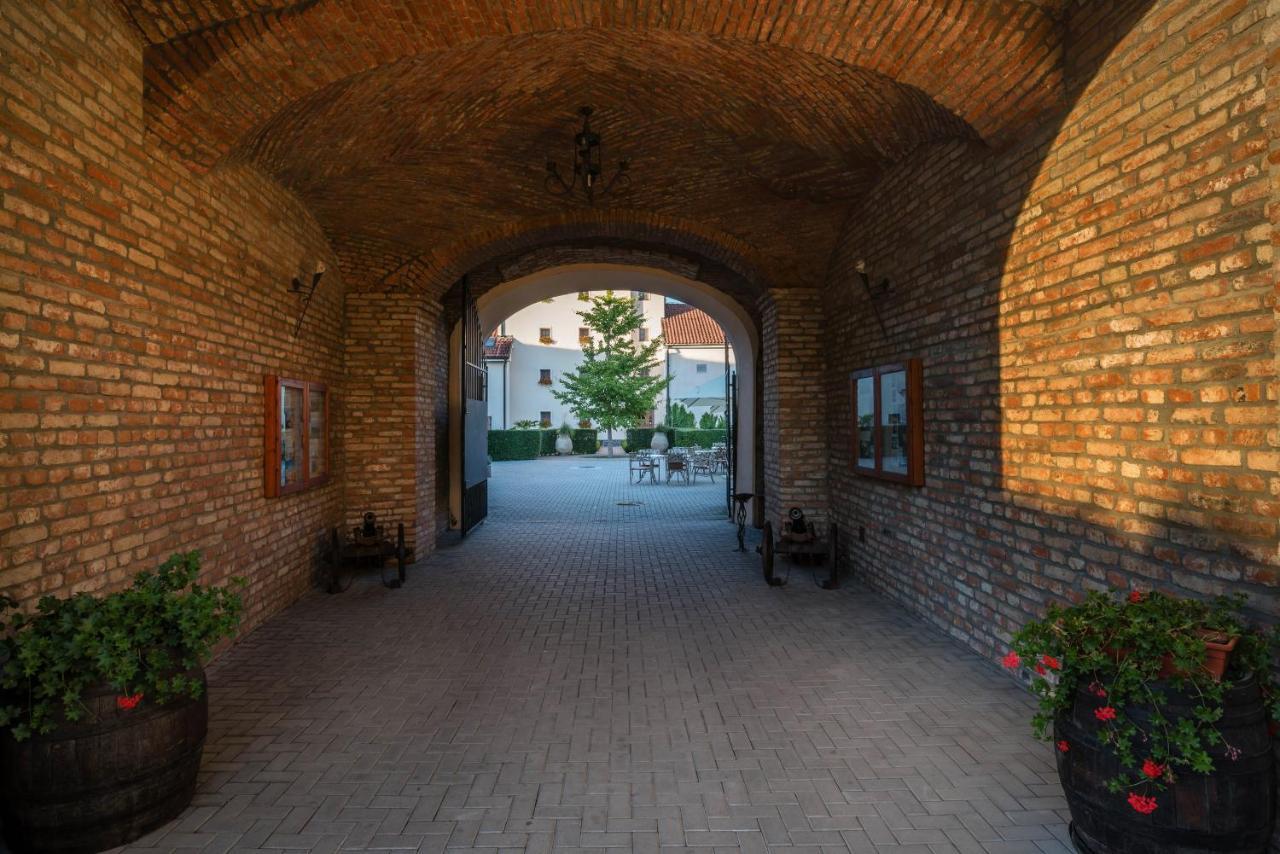 Chateau Krakovany Dış mekan fotoğraf